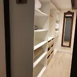 Rose Apartment *