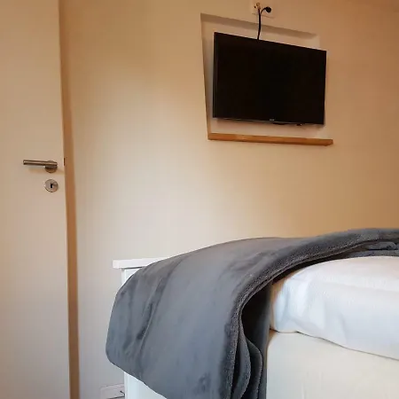 Rose Apartment